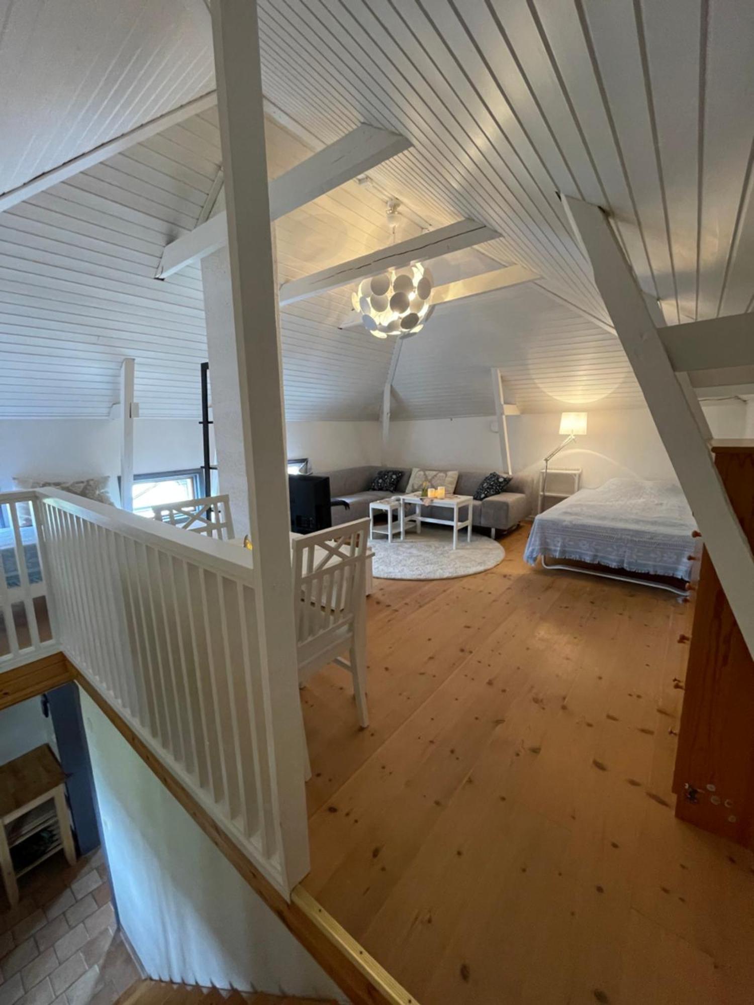 Lilla Saturnus Vila Ljungskile Exterior foto